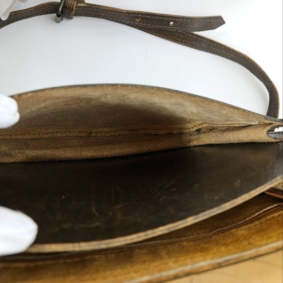 AZ Hand Tooled Leather Saddle Bag Crossbody Handbag In Walnut Brown - Picture 16 of 16